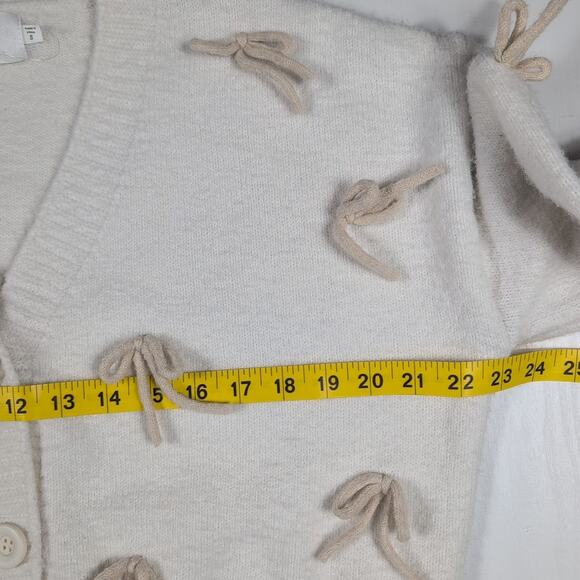 Luna + Ivy Cardigan Sweater Women’s S Ivory Cream 3D Bow Applique Cropped Knit - Picture 8 of 15